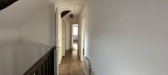 146m² Building in Baud, France No. 307163 15