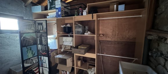 146m² Building in Baud, France No. 307163 12