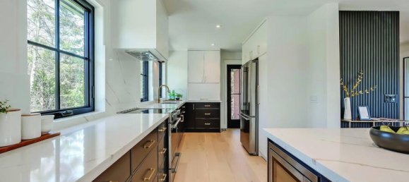 3 غرف نوم منزل في Burlington, Canada رقم 499 7