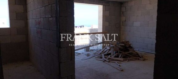 2 chambres Appartement à Xaghra, Malta No. 992 4