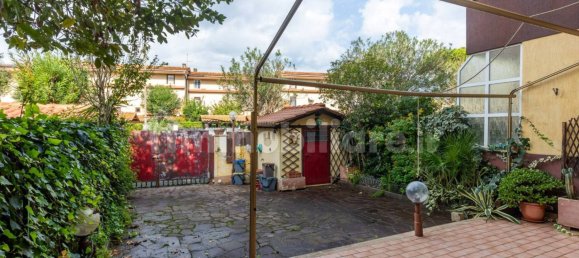 3 bedrooms House in Fiumicino, Italy No. 375264 2