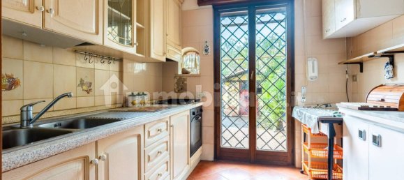 3 bedrooms House in Fiumicino, Italy No. 375264 14