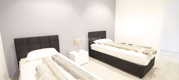 3 chambres Appartement à Bahar ic-Caghaq, Malta No. 4174 10