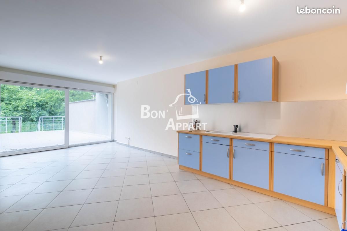 2 bedrooms Apartment in Homecourt, France No. 68981