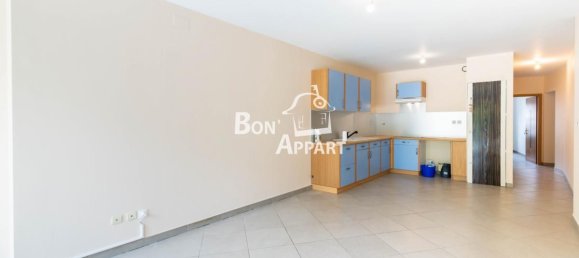 2 bedrooms Apartment in Homecourt, France No. 68981 10