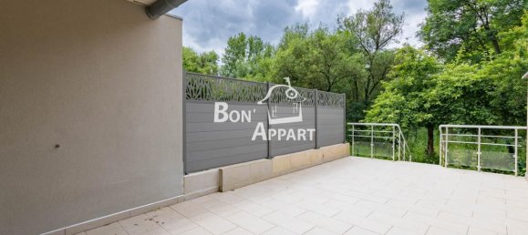 2 bedrooms Apartment in Homecourt, France No. 68981 5