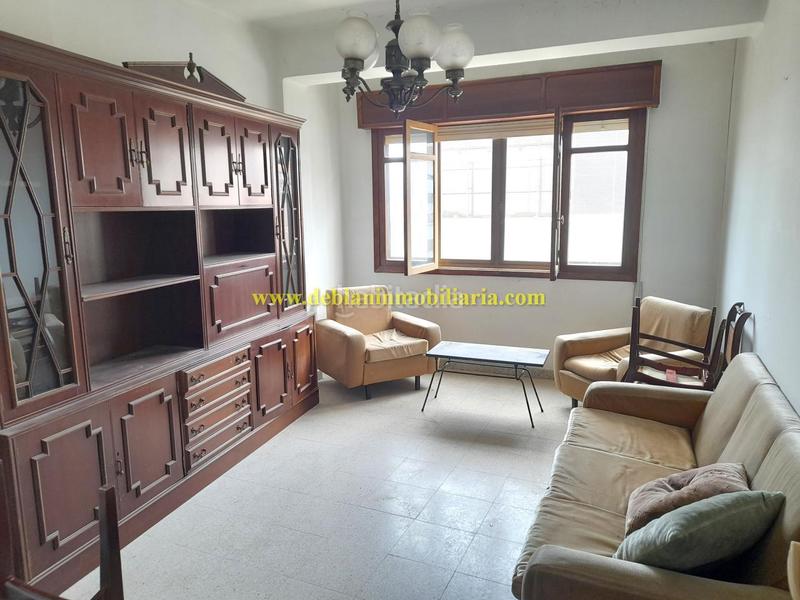 Apartamento de 3 dormitorios en Tui, Spain No. 199791