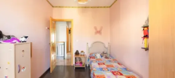 Casa de 4 dormitorios en Jun, Spain No. 94751 17