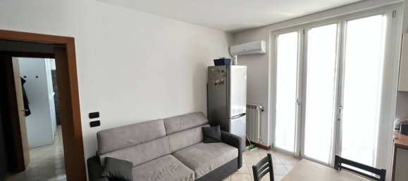 Apartamento de 1 dormitorio en Mapello, Italy No. 344065 2