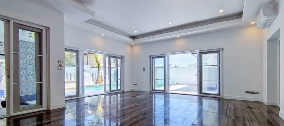 4 bedrooms Duplex in Pattaya, Thailand No. 5064 17