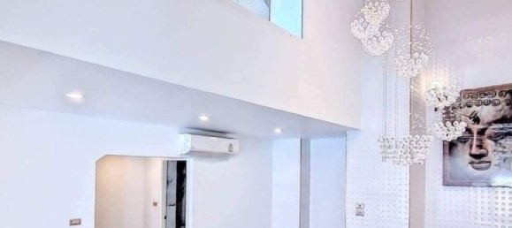 4 bedrooms Duplex in Pattaya, Thailand No. 5064 13