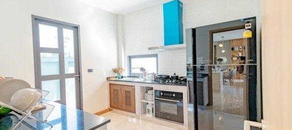 4 bedrooms Villa in Pattaya, Thailand No. 26433 13