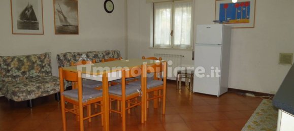 Apartamento de 2 dormitorios en Gorizia, Italy No. 225170 3