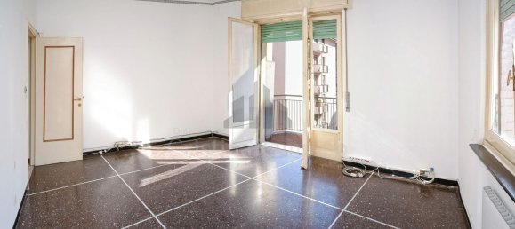 Квартира с 3 комнатами в Генуя, Италия № 36579 12