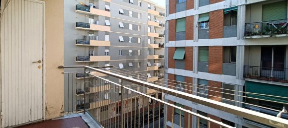 Квартира с 3 комнатами в Генуя, Италия № 36579 9