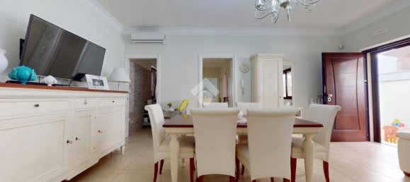 3-salle Appartement à Oria, Italy No. 20122 42