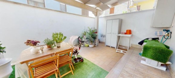 3-salle Appartement à Oria, Italy No. 20122 34