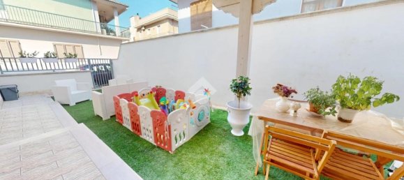 3-salle Appartement à Oria, Italy No. 20122 24