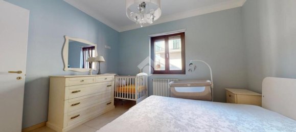 3-salle Appartement à Oria, Italy No. 20122 8