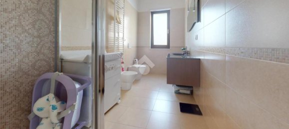 3-salle Appartement à Oria, Italy No. 20122 13