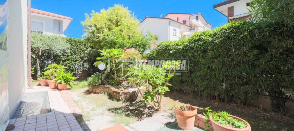 2 bedrooms Apartment in Rimini, Italy No. 303938 12