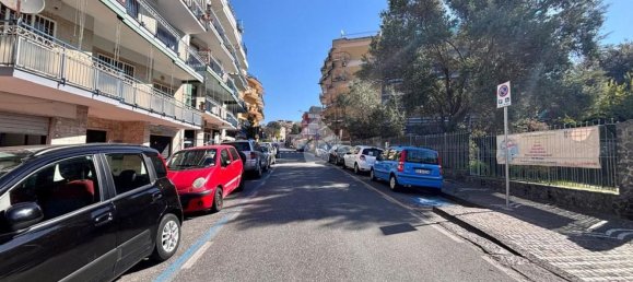 Propriété commerciale à Portici, Italy 40m² No. 112963 36