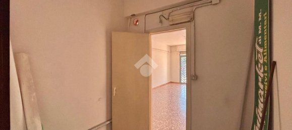 Propriété commerciale à Portici, Italy 40m² No. 112963 18