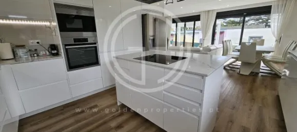 5 Schlafzimmer Haus in Rio de Mouro, Portugal, Nr. 40051 26