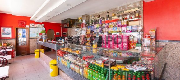 91m² Commercial property in Vila Nova de Gaia, Portugal No. 260553 2