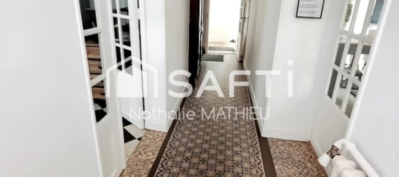 5 bedrooms House in Le Charme, France No. 350891 4