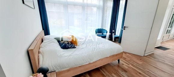 5 bedrooms House in Le Charme, France No. 350891 6