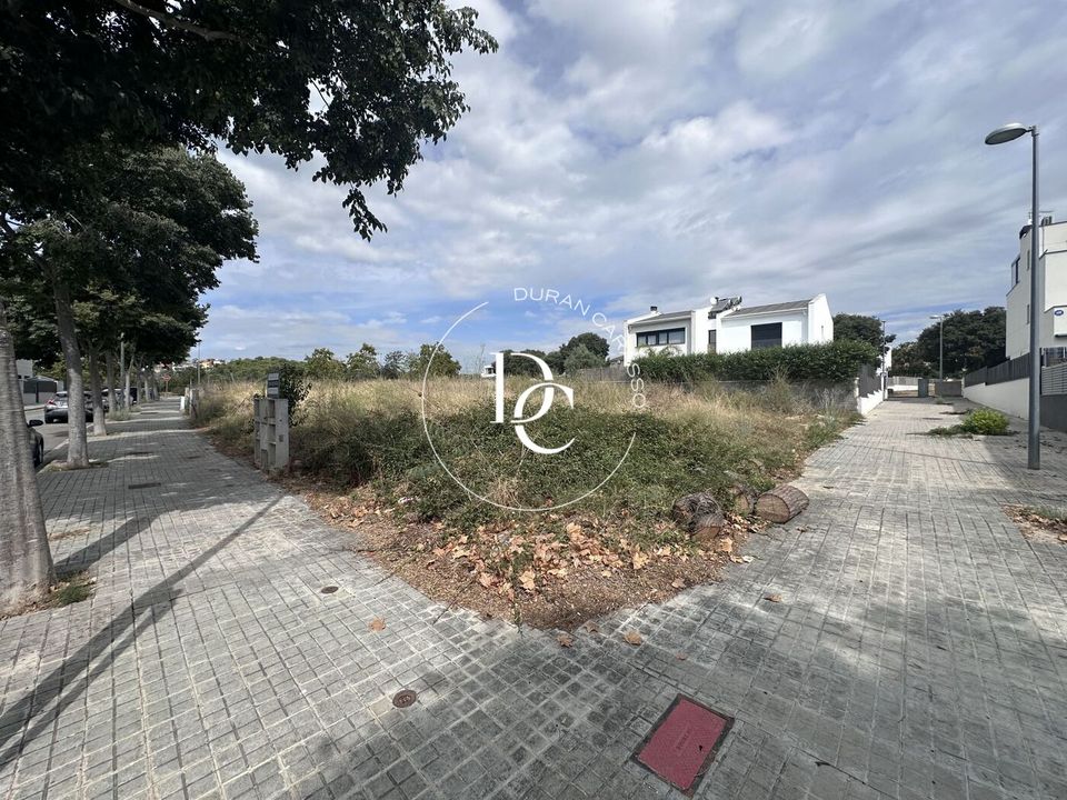 Grundstück in Vilanova i la Geltru, Spain, Nr. 209971