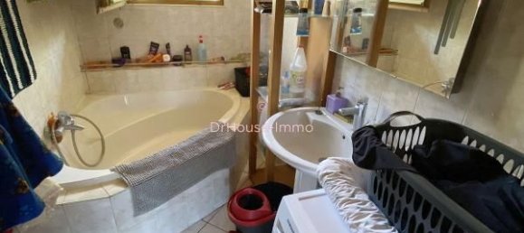 3 bedrooms House in Marly-la-Ville, France No. 182994 7