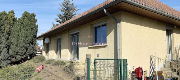 3 bedrooms House in Marly-la-Ville, France No. 182994 6