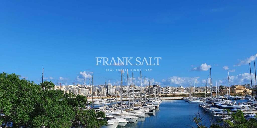 3 bedrooms House in Ta' Xbiex, Malta No. 31