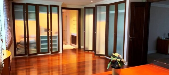 4 bedrooms Condo in Bangkok, Thailand No. 6524 12