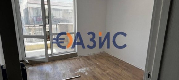 1 bedroom Apartment in Sveti Vlas, Bulgaria No. 684 3