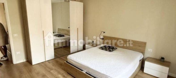 Квартира с 1 спальней в Альцано Ломбардо, Италия № 378413 2