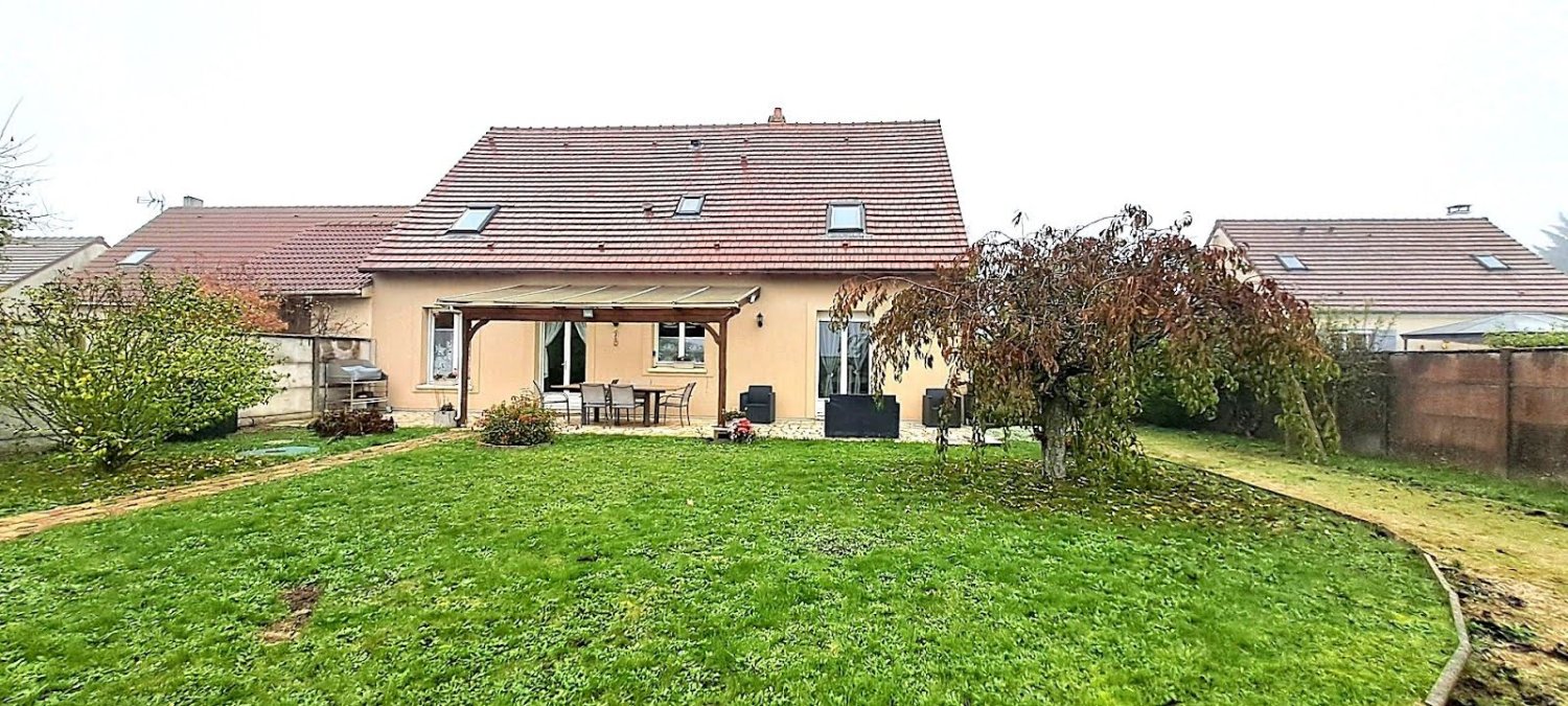Casa T5 em Auneau, France N.º 214616