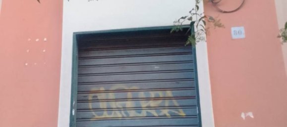 2 rooms Commercial property in Taranto, Italy No. 343111 2