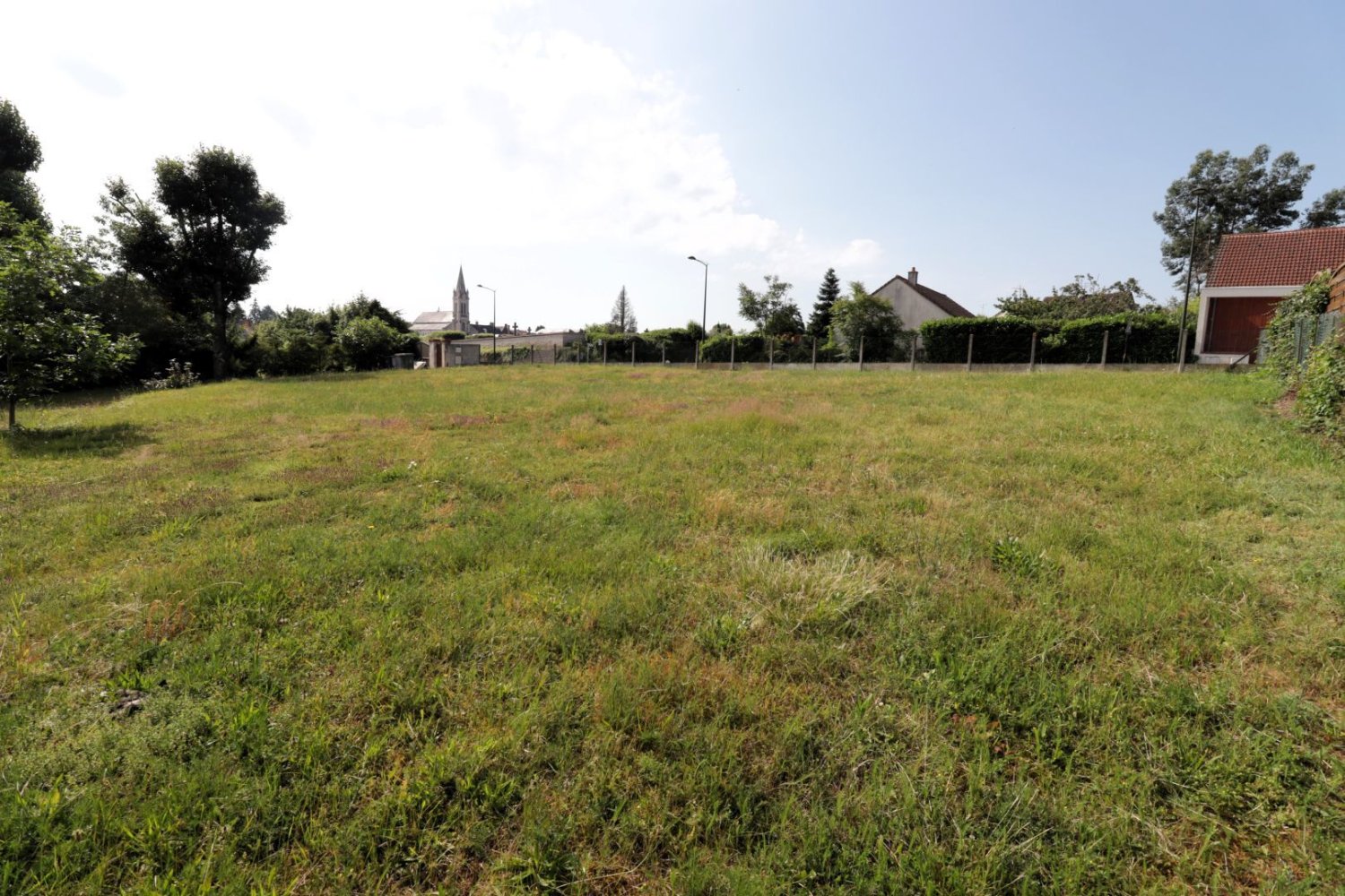 Grundstück in Saint-Cyr-en-Val, France, Nr. 45685