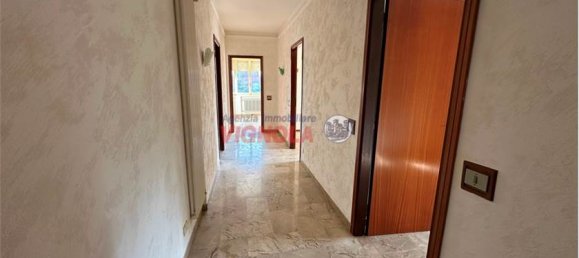 Квартира с 3 спальнями в Виньола, Италия № 357165 2