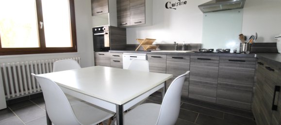 Casa de 3 dormitorios en Urzy, France No. 43370 10