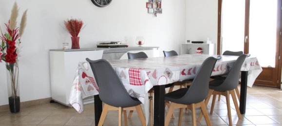 Casa de 3 dormitorios en Urzy, France No. 43370 6