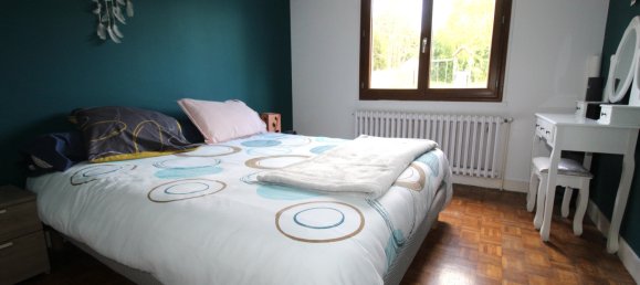 Casa de 3 dormitorios en Urzy, France No. 43370 11