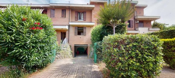 8-Zimmer Haus in Castel San Pietro Terme, Italy, Nr. 37295 122