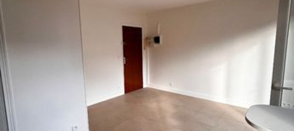 Studio in Pantin, France, Nr. 354468 2