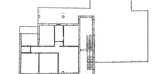 4 rooms Apartment in Santa Maria a Vico, Italy No. 183381 4