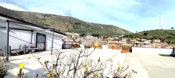 4 rooms Apartment in Santa Maria a Vico, Italy No. 183381 7