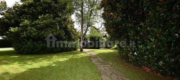 3 bedrooms Villa in Venice, Italy No. 54224 3